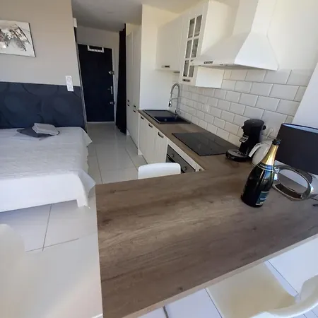 Апартаменты Village Naturiste Cap D'agde Rte 69 *