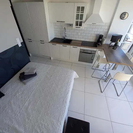 Village Naturiste Cap D'agde Rte 69 *