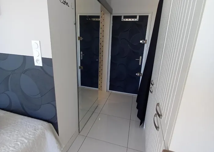 Village Naturiste Cap D'agde Rte 69 *